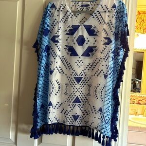 Never worn Cupshe swim cover up